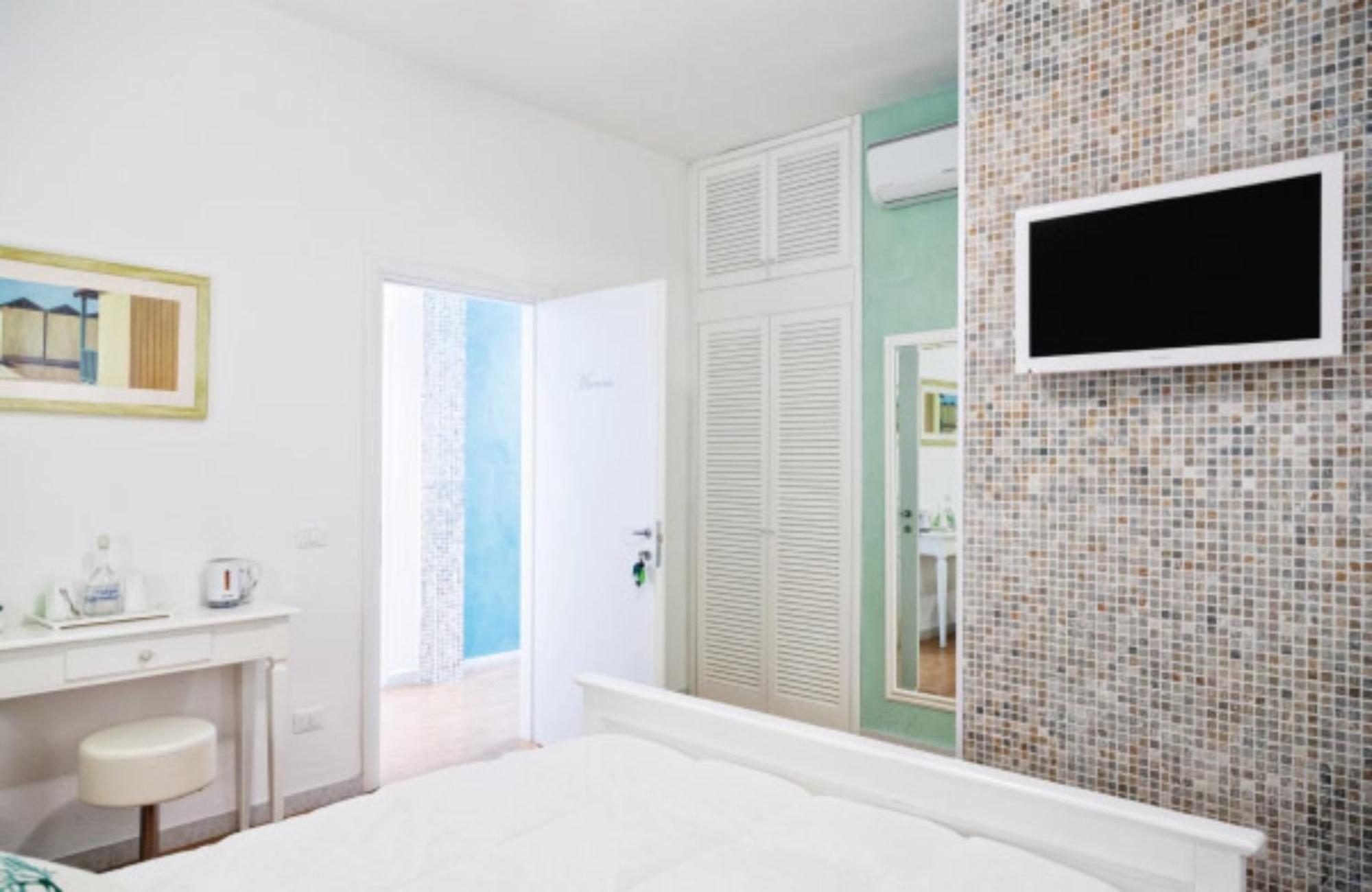 Bed And Breakfast Bagno Venezia マリーナ・ディ・カッラーラ エクステリア 写真