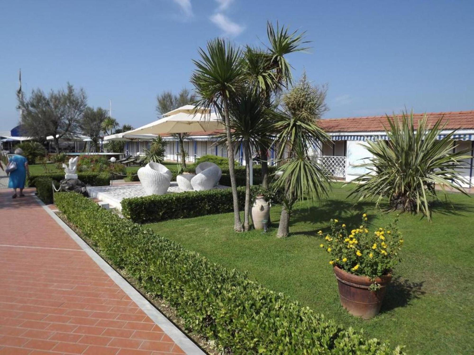 Bed And Breakfast Bagno Venezia マリーナ・ディ・カッラーラ エクステリア 写真